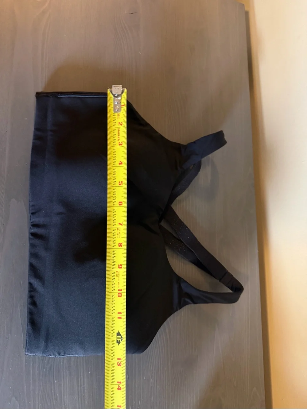 lululemon athletica Energy Bra in Black